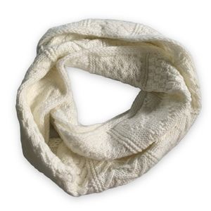 Michael Kors Infinity Knit Scarf